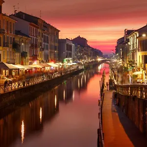 HOMING MILANO Navigli Suites , Milano Italia